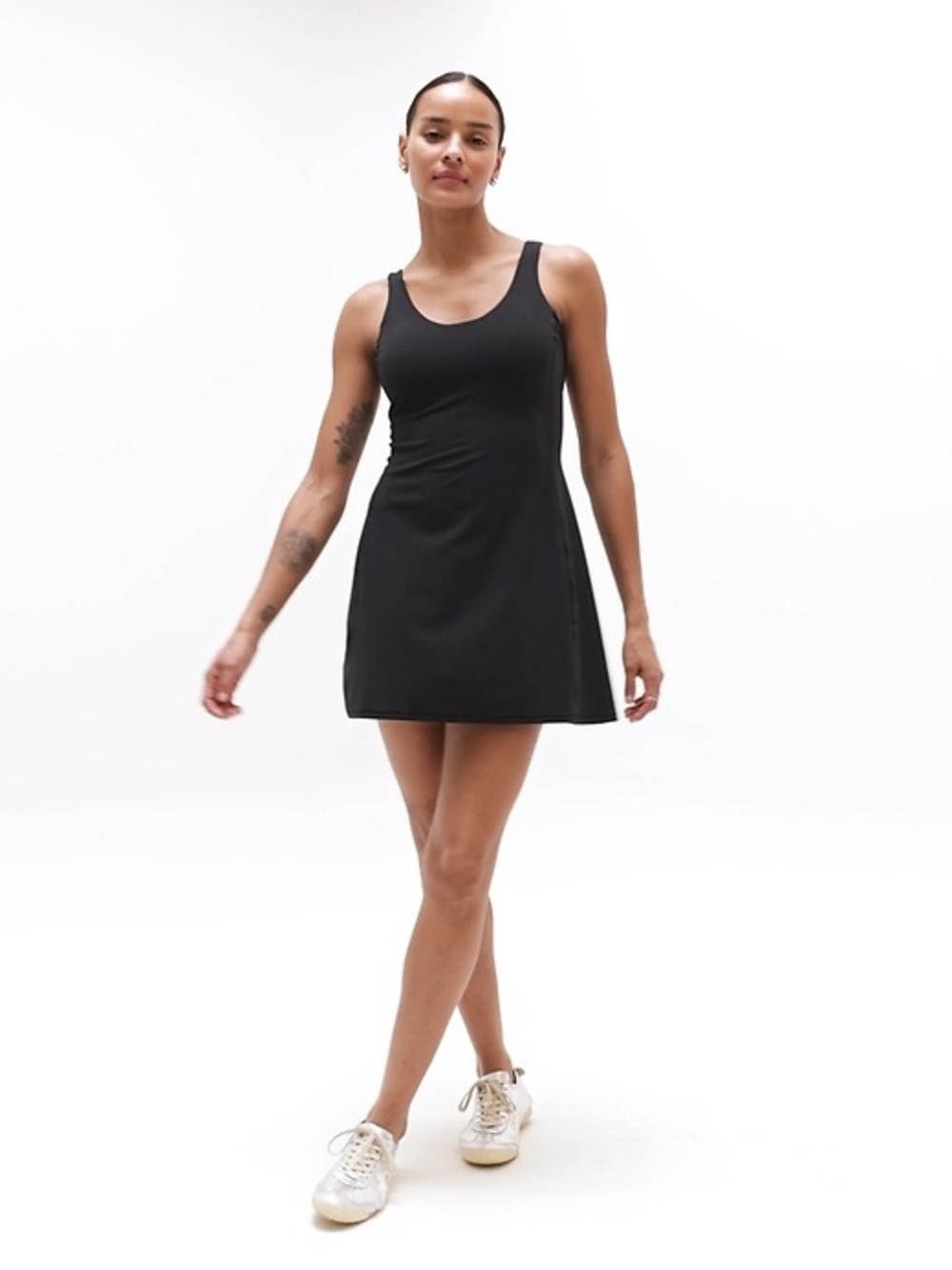 Athleta Salutation Strappy Dress | Black Medium Petite